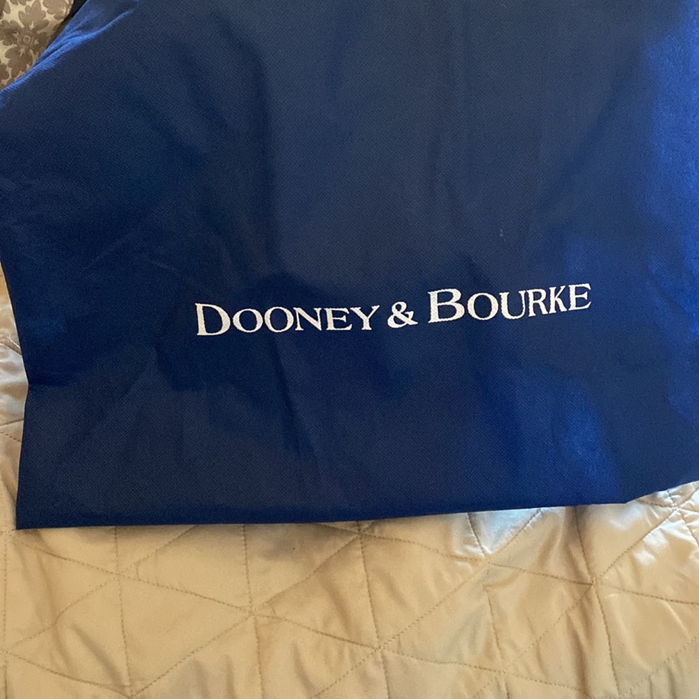 Dooney& bourke - Picture 6 of 7
